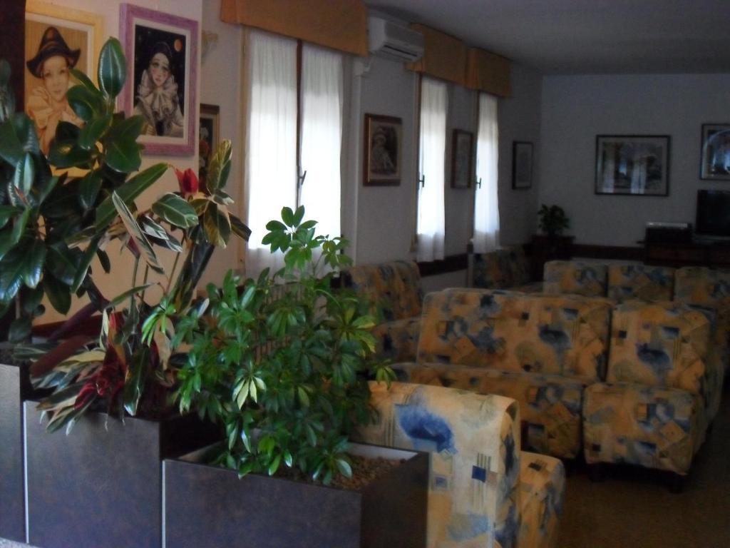 Hotel Zani Cervia Esterno foto