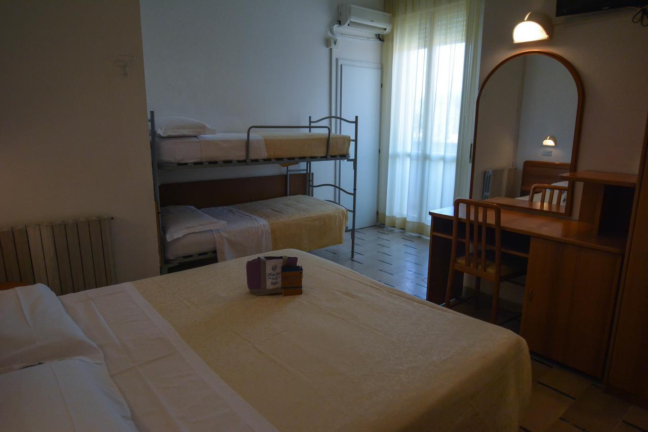 Hotel Zani Cervia Esterno foto