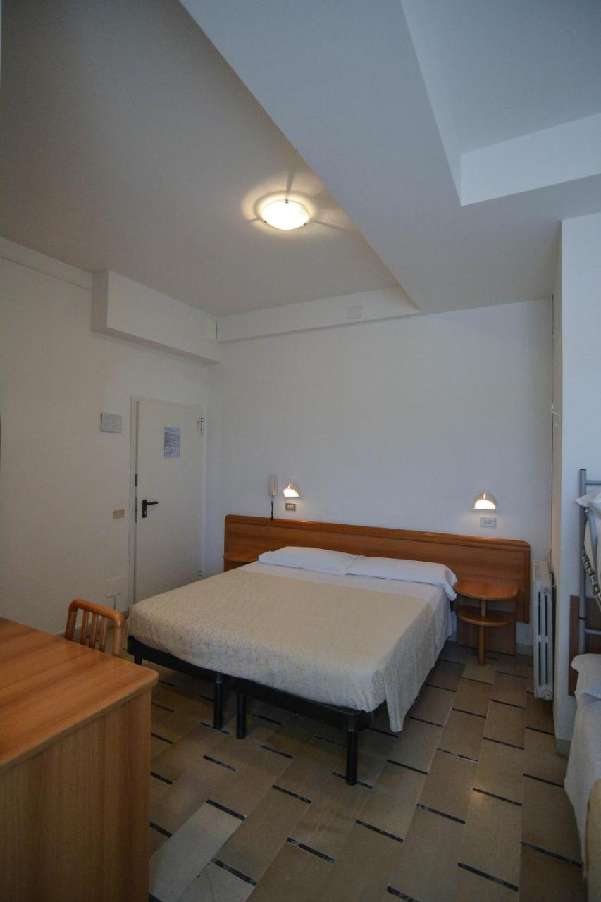Hotel Zani Cervia Esterno foto